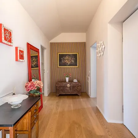 Limone, Relax Ed Eleganza Vista * 로베레